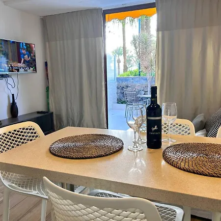 Virginia * פלאייה דה לאס אמריקס