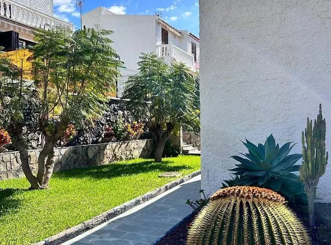 Virginia Playa de las Americas (Tenerife)